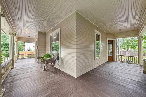 Exterior - 404 3rd St NW, Faribault, MN 55021 photo 6 of 13
