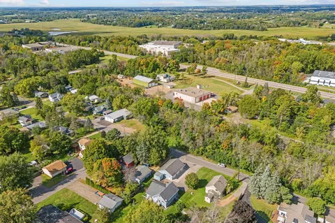 View/Area - 5475 Main St W, Maple Plain, MN 55359 photo 4 of 5