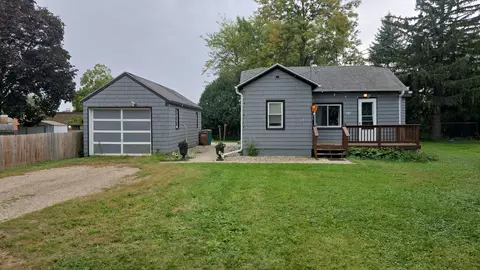 1707 Sunset St, Albert Lea, MN 56007