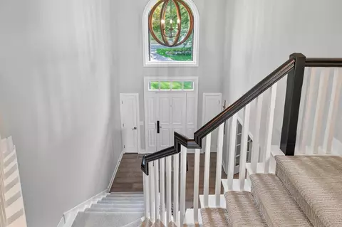 Entry Way - 5133 Emerald Dr, Mound, MN 55364 photo 4 of 6