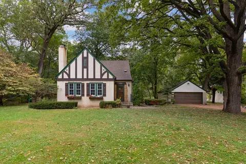 15108 Excelsior Blvd, Minnetonka, MN 55345