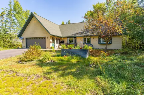1326 N 21st Ave E, Ely, MN 55731