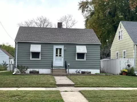1204 11th Ave SW, Austin, MN 55912