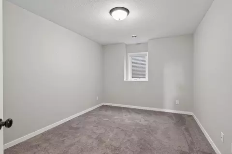 Bedroom - 6868 Dupre Rd, Centerville, MN 55038 photo 8 of 9