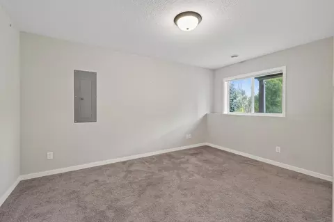 Bedroom - 6868 Dupre Rd, Centerville, MN 55038 photo 9 of 9