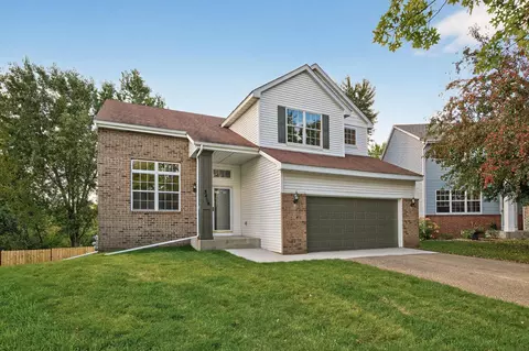 3458 Savannah Ave, White Bear Lake, MN 55110