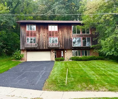 1632 Spruce Dr, Red Wing, MN 55066