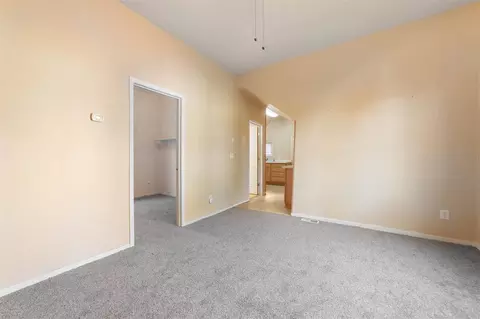 325 E 8th St, Duluth, MN 55805 photo 11