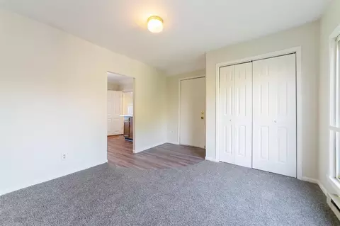 325 E 8th St, Duluth, MN 55805 photo 21