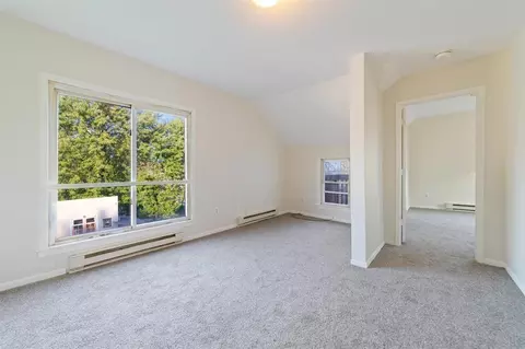 325 E 8th St, Duluth, MN 55805 photo 20