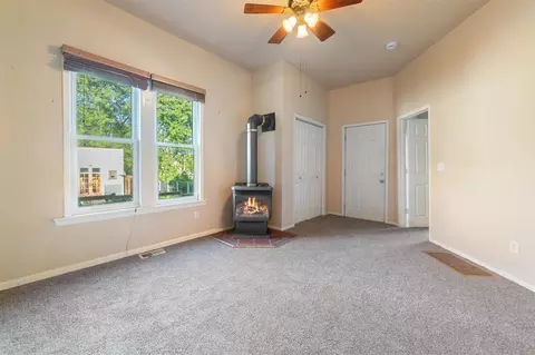 325 E 8th St, Duluth, MN 55805 photo 10