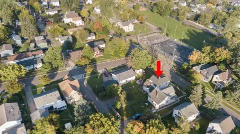 325 E 8th St, Duluth, MN 55805 photo 3