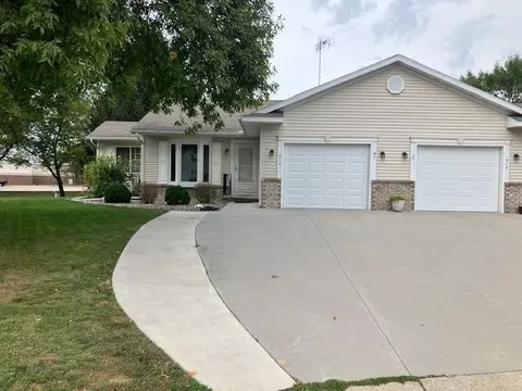 213 11th Ave Ct NE, Waseca, MN 56093