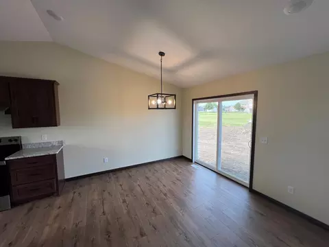 Dining - 311 11th St SE, Freeport, MN 56331 photo 1 of 1