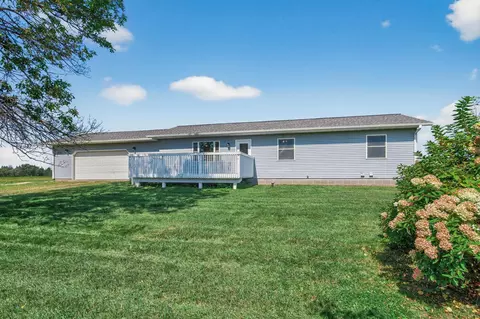 2027 40th Ave, Osceola, WI 54020