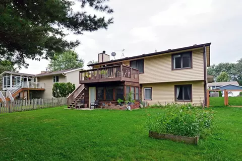 Exterior - 1865 Deer Hills Trl, Eagan, MN 55122 photo 4 of 4