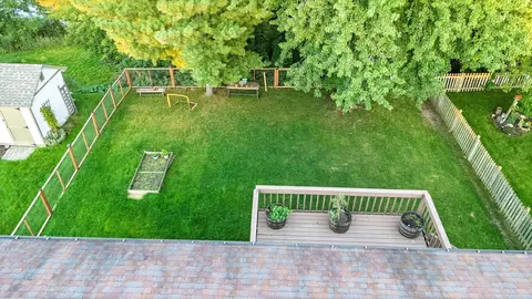 Exterior - 1865 Deer Hills Trl, Eagan, MN 55122 photo 3 of 4