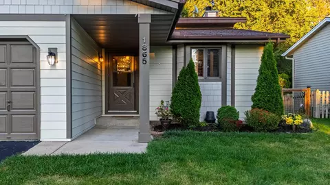 Exterior - 1865 Deer Hills Trl, Eagan, MN 55122 photo 2 of 4
