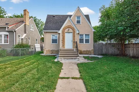 2610 Humboldt Ave N, Minneapolis, MN 55411