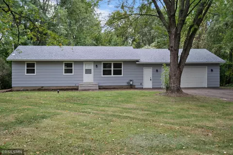 9692 283rd Ln NE, North Branch, MN 55056