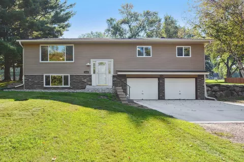 14860 Crow River Dr, Rogers, MN 55374