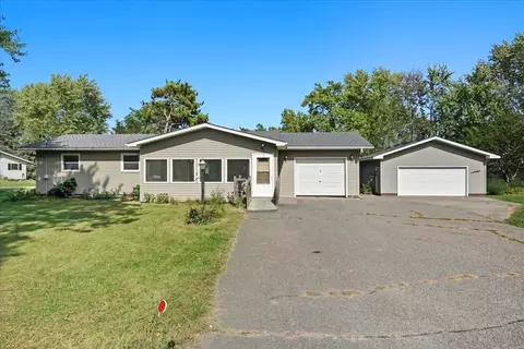 1176 Carroll St, New Richmond, WI 54017