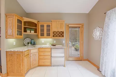 Kitchen - 202 River Oaks Dr, Cold Spring, MN 56320 photo 5 of 6