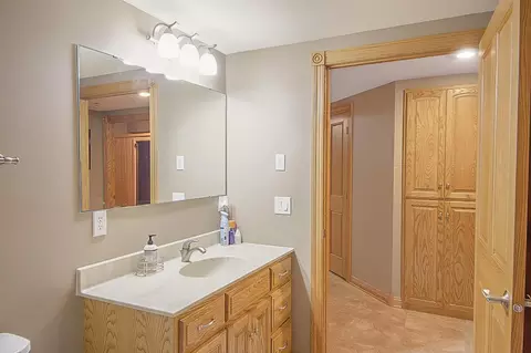 Bath - 202 River Oaks Dr, Cold Spring, MN 56320 photo 7 of 7