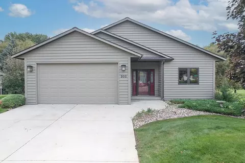 202 River Oaks Dr, Cold Spring, MN 56320