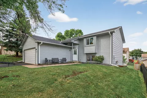 16553 Jersey Ave, Lakeville, MN 55044