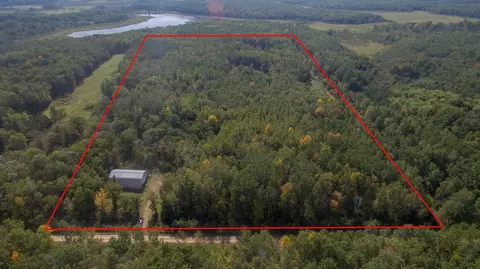 19341 Hunter Dr, Platte Lake Twp, MN 56401