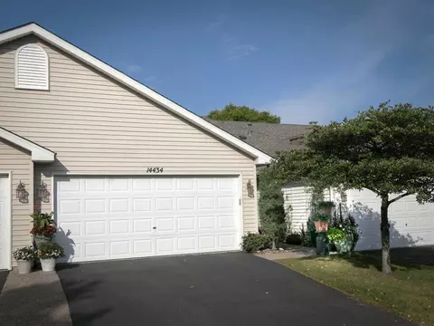 14434 Edgewood Ave, Savage, MN 55378