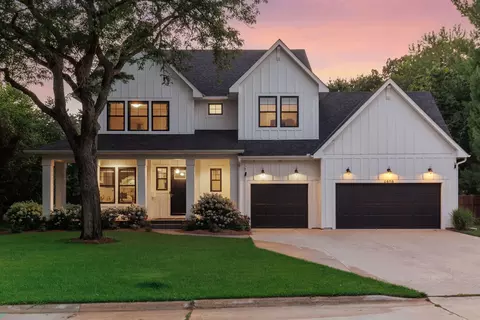 6808 Limerick Ln, Edina, MN 55439
