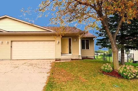 526 4th Ave SE, Lonsdale, MN 55046