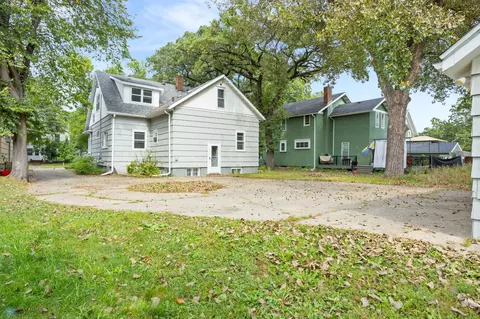 344 9th Ave S, Fargo, ND 58103 photo 44