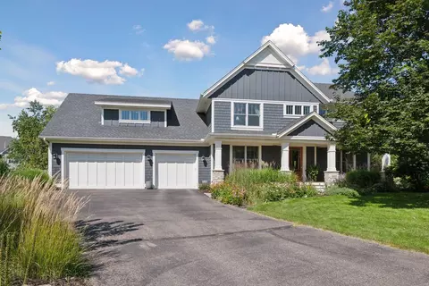5885 Sunnybrook Ln, Minnetrista, MN 55364