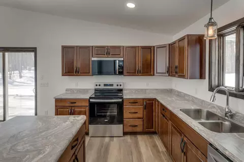 Kitchen - 205 Ridgeway Ln, Walker, MN 56484 photo 5 of 5