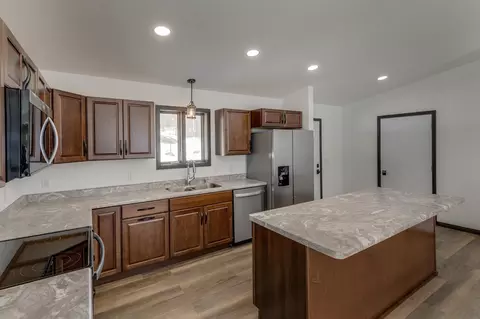 Kitchen - 205 Ridgeway Ln, Walker, MN 56484 photo 3 of 5