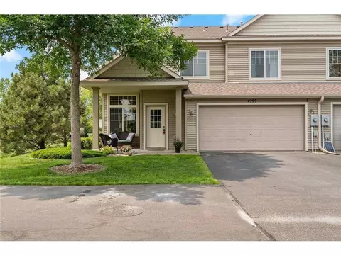 4999 207th St N, Forest Lake, MN 55025