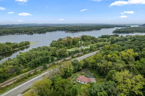 24555 Highway 61, Winona, MN 55987