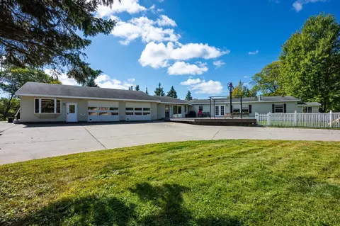 151 Woodsmen Dr NE, Alexandria, MN 56308