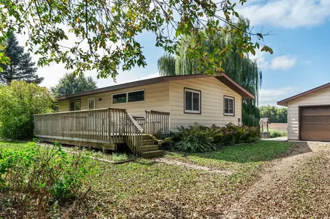 9105 Darrow Ave SE, Delano, MN 55328