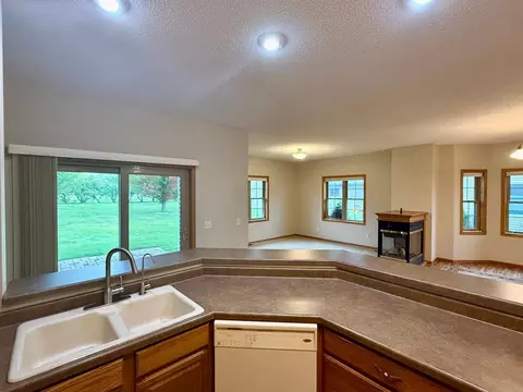 Kitchen - 2908 9th Ave SE, Willmar, MN 56201 photo 4 of 4