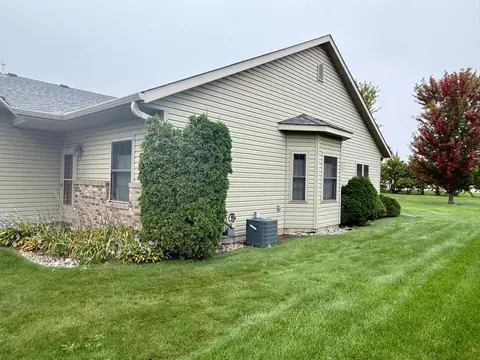 Exterior - 2908 9th Ave SE, Willmar, MN 56201 photo 5 of 5