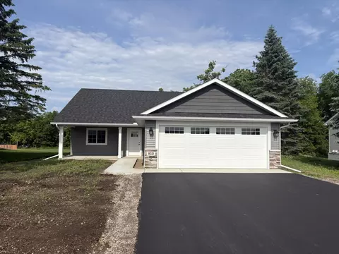 810 Morrison Ave, Annandale, MN 55302