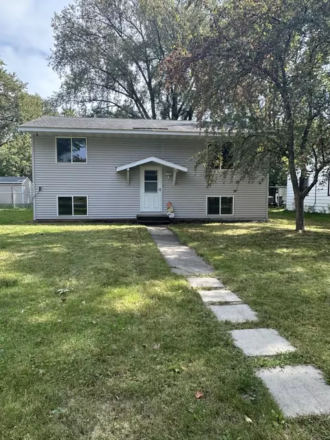 1212 11th Ave SE, Saint Cloud, MN 56304