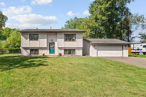 5505 Prospect Ave, White Bear Lake, MN 55110