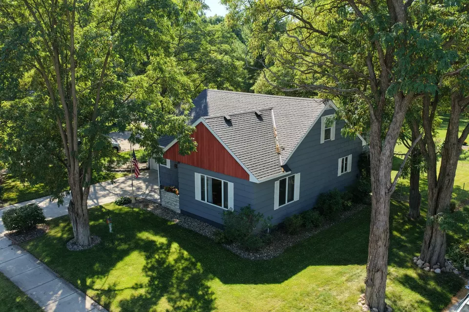 Exterior - 153 Central Ave S, Richmond, MN 56368 photo 6 of 6