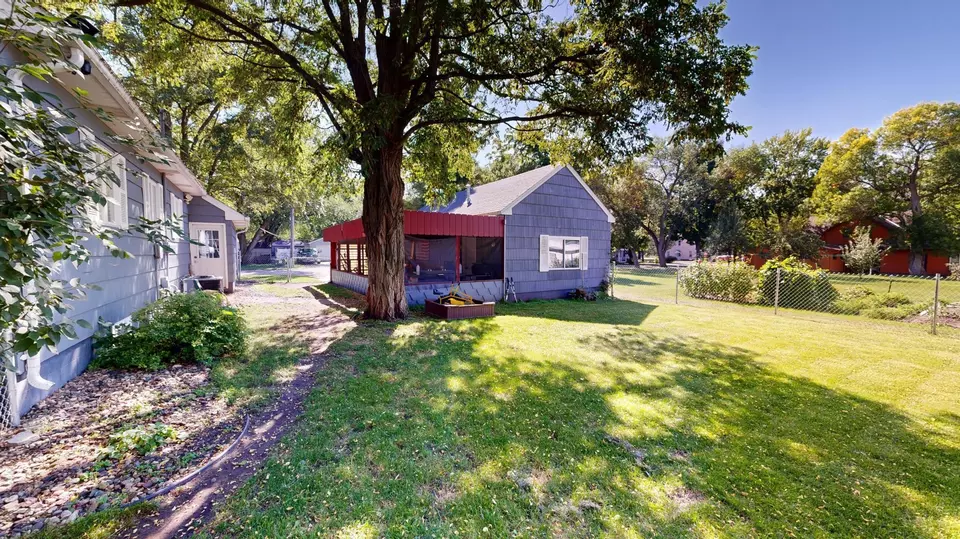 Exterior - 153 Central Ave S, Richmond, MN 56368 photo 3 of 6
