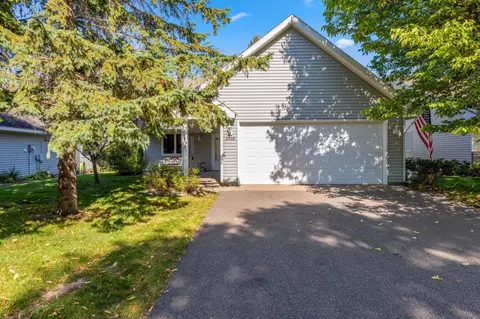 2508 Woodridge Ln, Brainerd, MN 56401